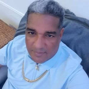 Meet your Posher, Francisco antonio